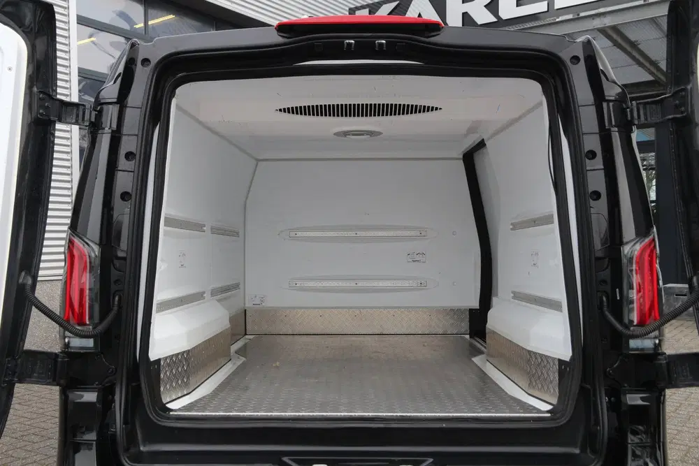 Mercedes-Benz Vito 116 CDI uit 2020, foto 4