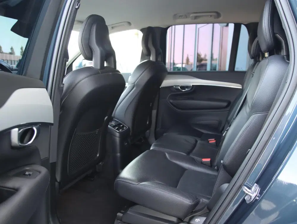 Volvo XC90 2.0 T8 Recharge AWD 391PK Inscription 7 pe uit 2021, foto 6