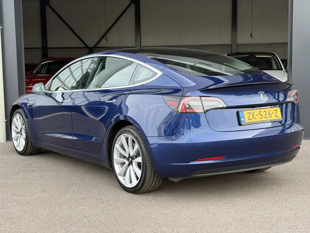 Tesla Model 3 RWD 60 kWh | SOH 85,5% | Autopilot | 19'' LM ( uit 2019, foto 13