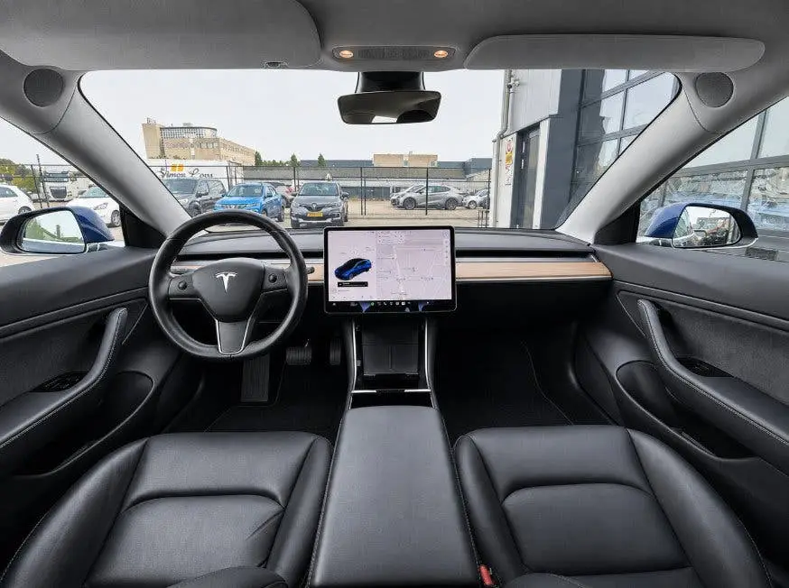 Tesla Model 3 RWD 60 kWh | SOH 85,5% | Autopilot | 19'' LM ( uit 2019, foto 4
