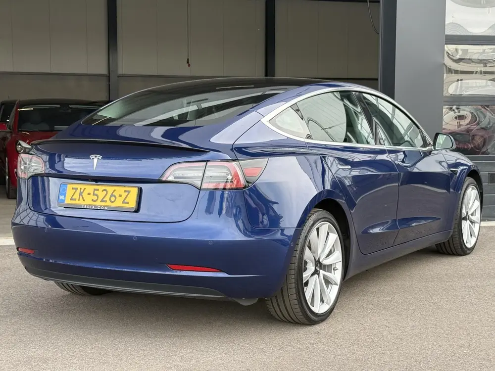 Tesla Model 3 RWD 60 kWh | SOH 85,5% | Autopilot | 19'' LM ( uit 2019, foto 5