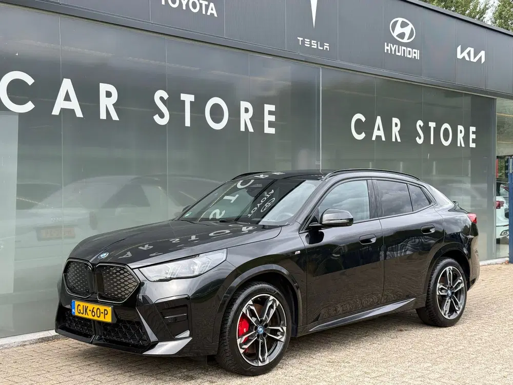 BMW iX2 EDrive20 67 kWh 100% SOH M-Sport Vol uitge uit 2024, foto 10