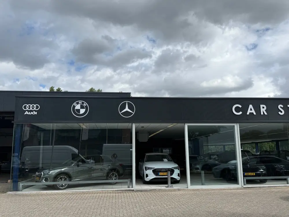 Volkswagen Tiguan Allspace 1.5 TSI R-Line Business+ 7p. uit 2022, foto 3