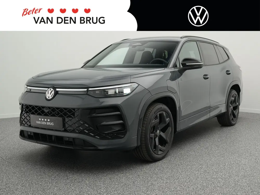 Volkswagen Tayron R-Line 1.5 eHybrid 204 PK | LED Plus | DCC uit 2025