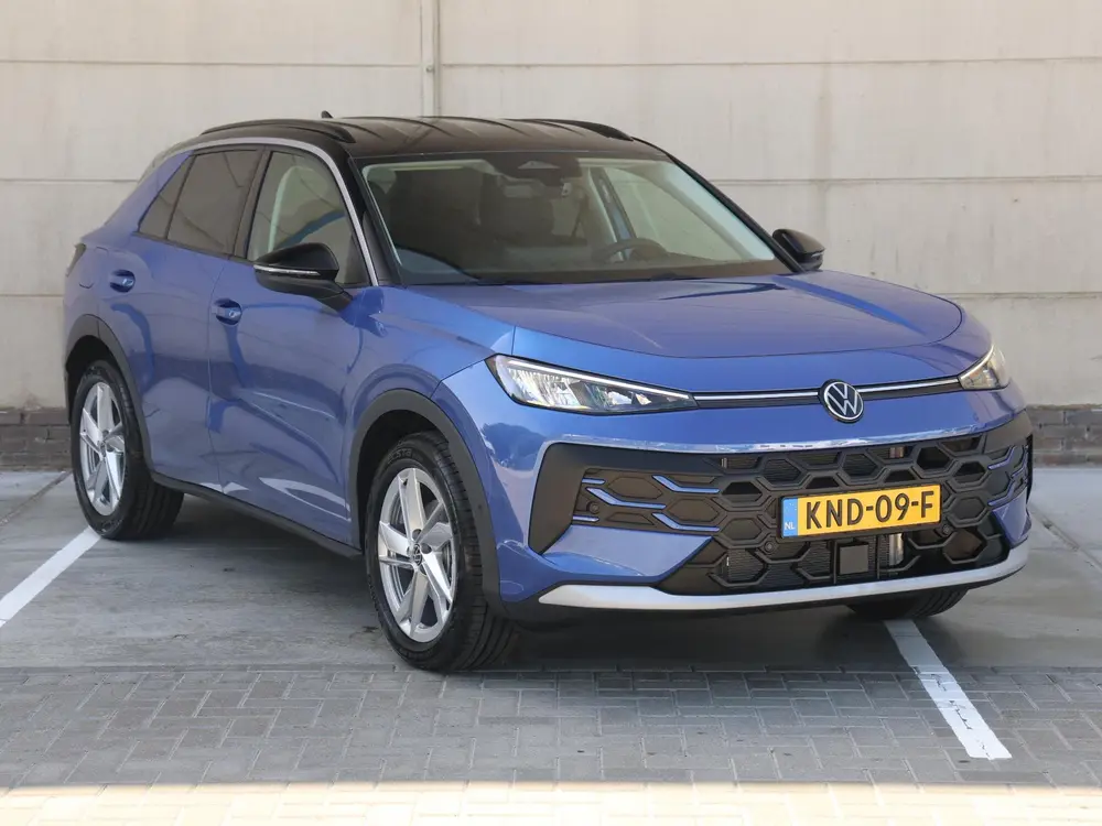 Volkswagen T-Roc Life First Edition 1.5 eTSI 116 PK | Trekha uit 2026, foto 3