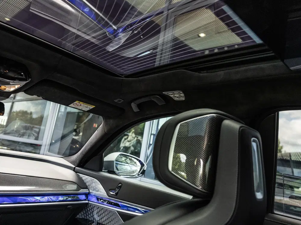 BMW i7 xDrive60 106 kWh uit 2022, foto 17