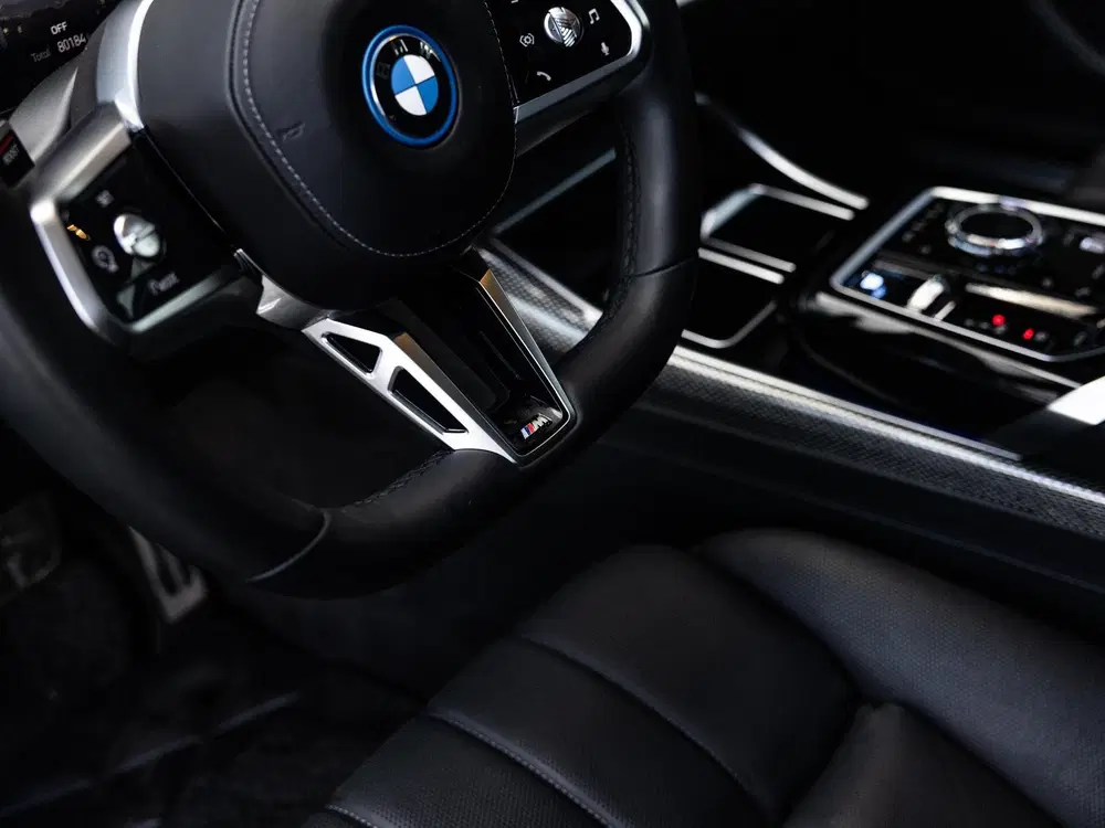 BMW i7 xDrive60 106 kWh uit 2022, foto 19