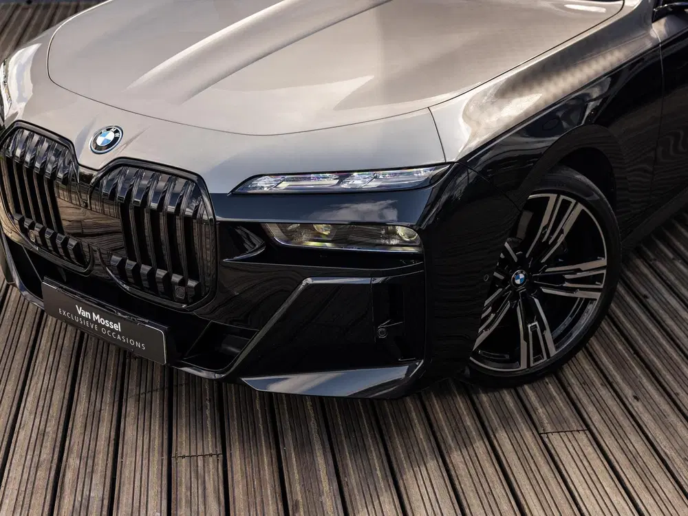BMW i7 xDrive60 106 kWh uit 2022, foto 7
