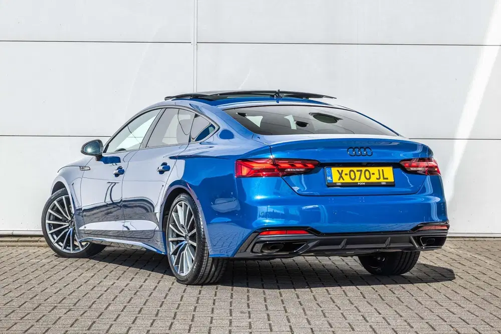Audi A5 35 TFSI 150pk S edition Competition uit 2023, foto 12