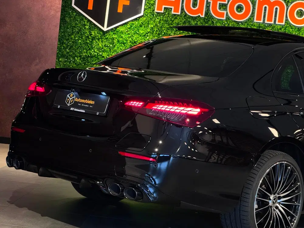 Mercedes-Benz E-Klasse 300 e AMG Line uit 2021, foto 12