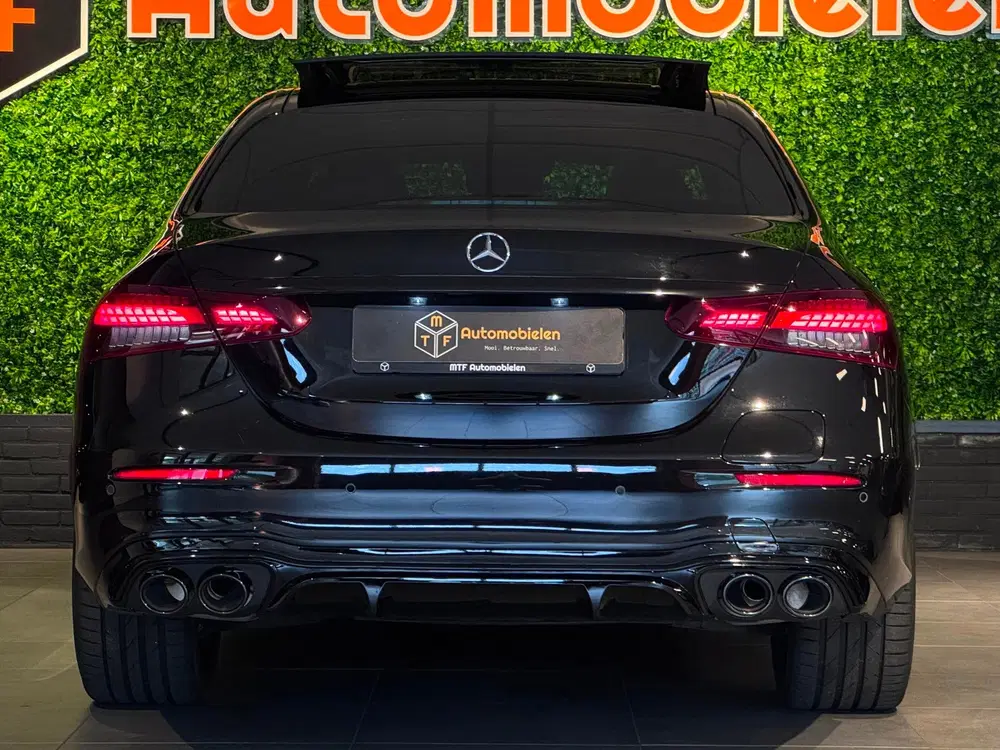 Mercedes-Benz E-Klasse 300 e AMG Line uit 2021, foto 13