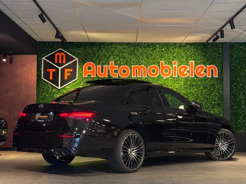 Mercedes-Benz E-Klasse 300 e AMG Line uit 2021, foto 3