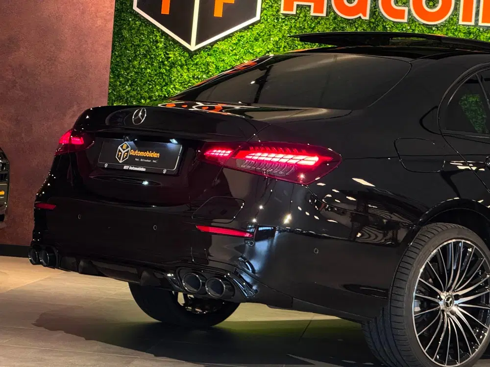 Mercedes-Benz E-Klasse 300 e AMG Line uit 2021, foto 5