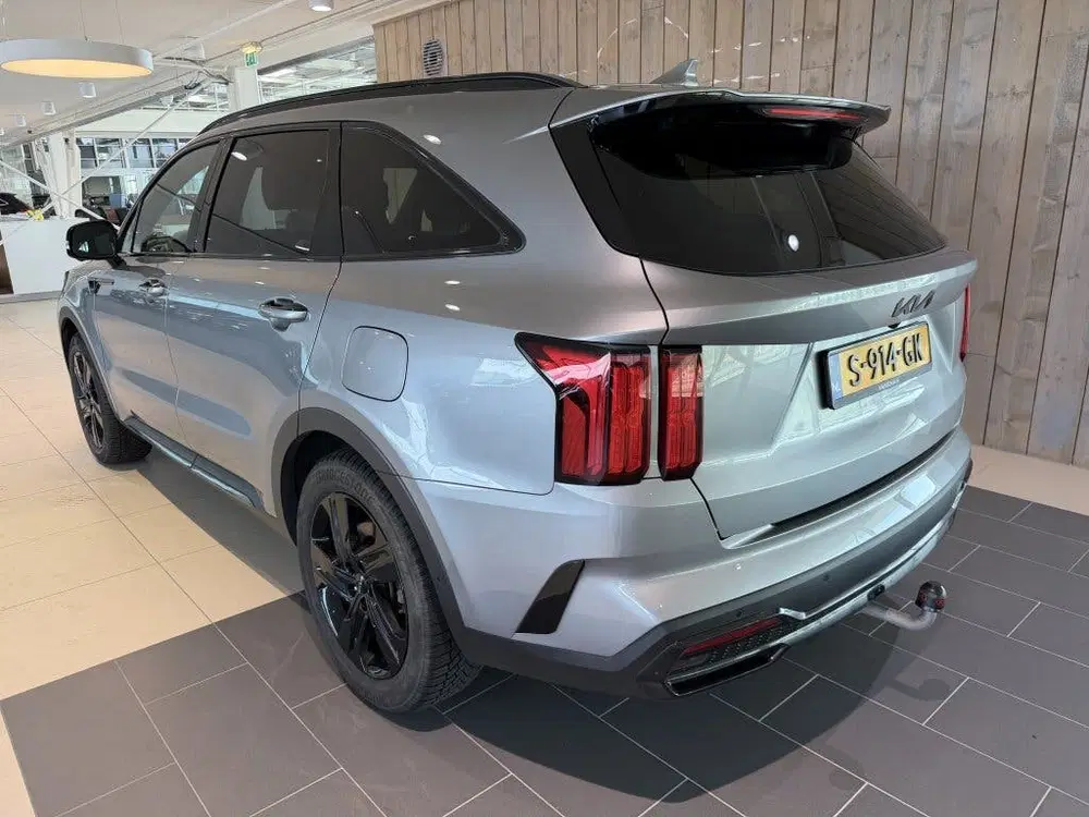 Kia Sorento 1.6 T-GDI Hybrid 2WD ExecutiveLine 5p. uit 2023, foto 4