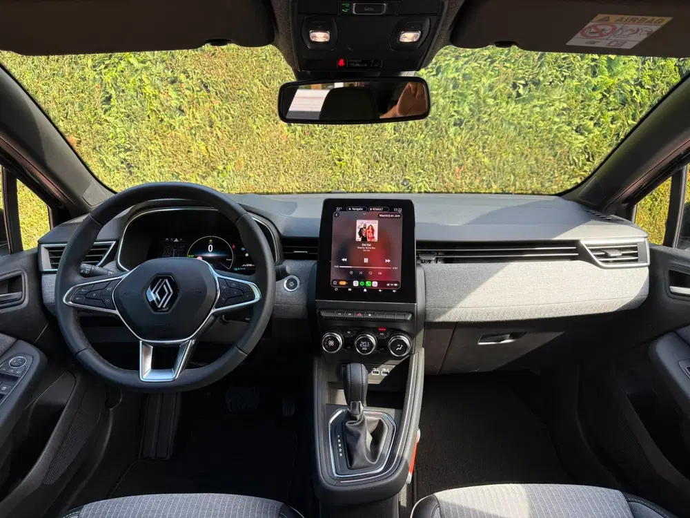 Renault Clio 1.6 E-Tech Full Hybrid 145 techno uit 2023, foto 4