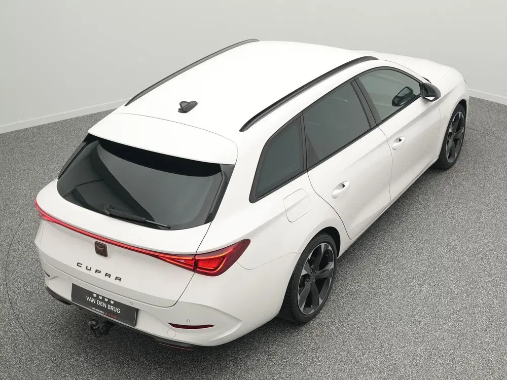 Cupra Leon 1.4 e-Hybrid 204pk uit 2023, foto 13