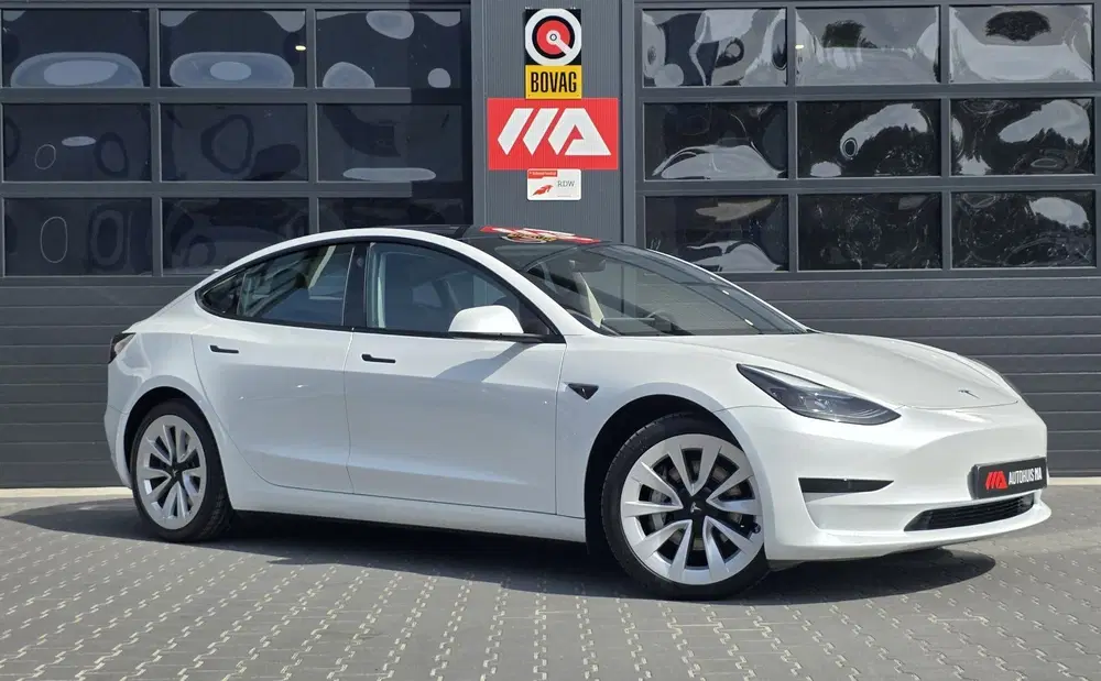Tesla Model 3 Long Range AWD 75 kWh uit 2023, foto 10