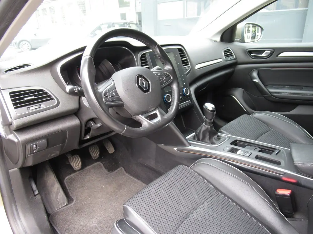 Renault Megane Mégane 1.3 TCe Bose uit 2019, foto 17