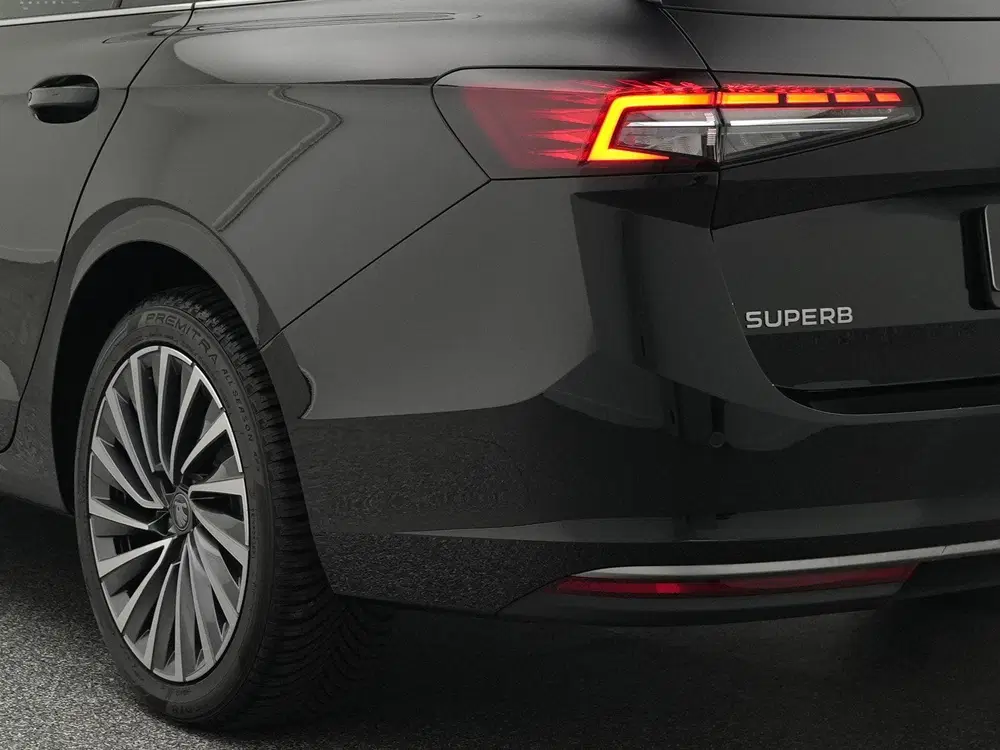 Skoda Superb 1.5 TSI 204pk PHEV Laurin & Klement uit 2025, foto 15