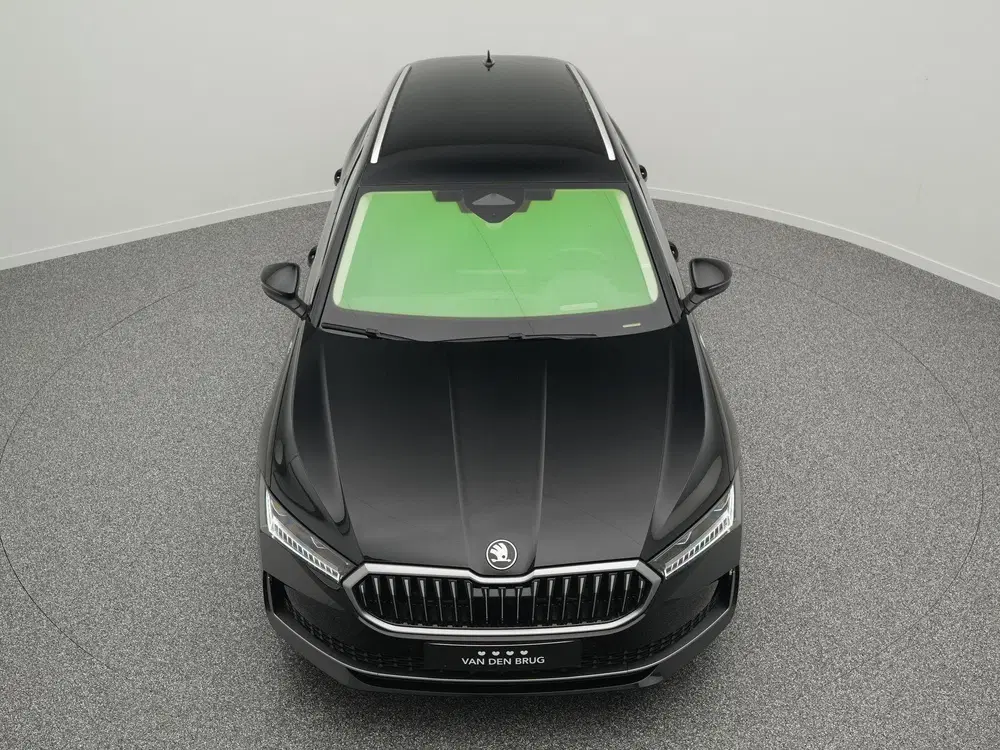 Skoda Superb 1.5 TSI 204pk PHEV Laurin & Klement uit 2025, foto 16