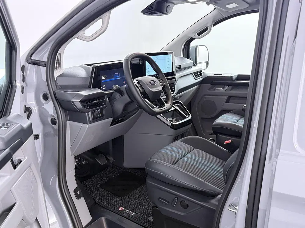Ford Transit Custom 320 L2H1 Sport uit 2026, foto 6