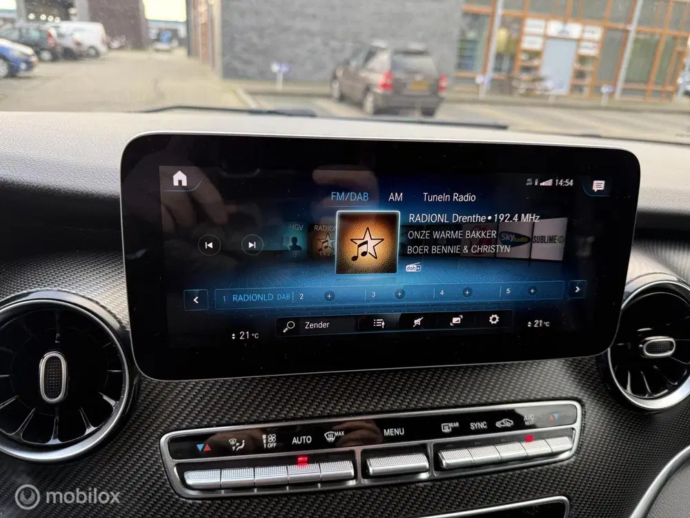 Mercedes-Benz V-Klasse 300d Extra Lang DC A m g xxl lucht vering uit 2021, foto 19