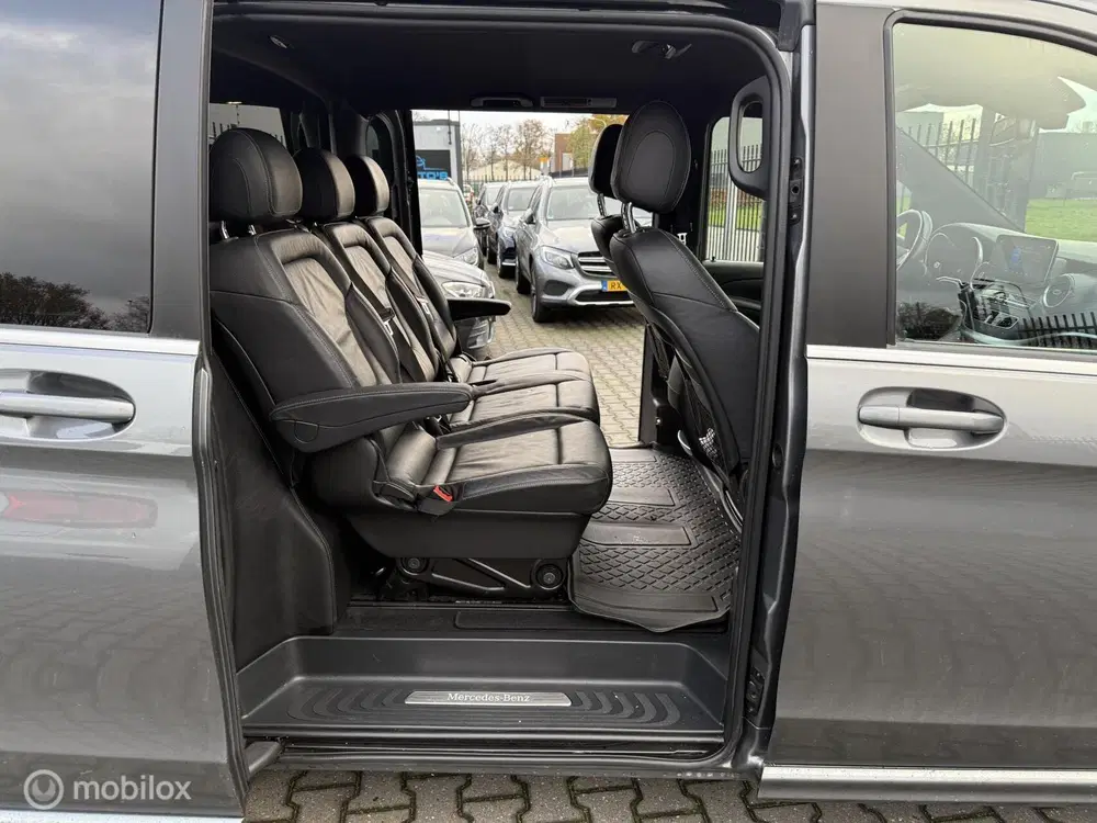 Mercedes-Benz V-Klasse 300d Extra Lang DC A m g xxl lucht vering uit 2021, foto 7