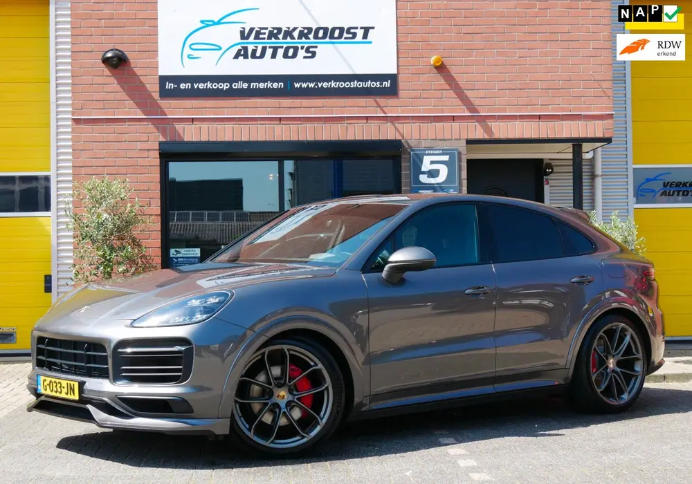 Porsche Cayenne Cayenne Coupé 3.0 E-Hybrid lightweight sport. sport uit 2019