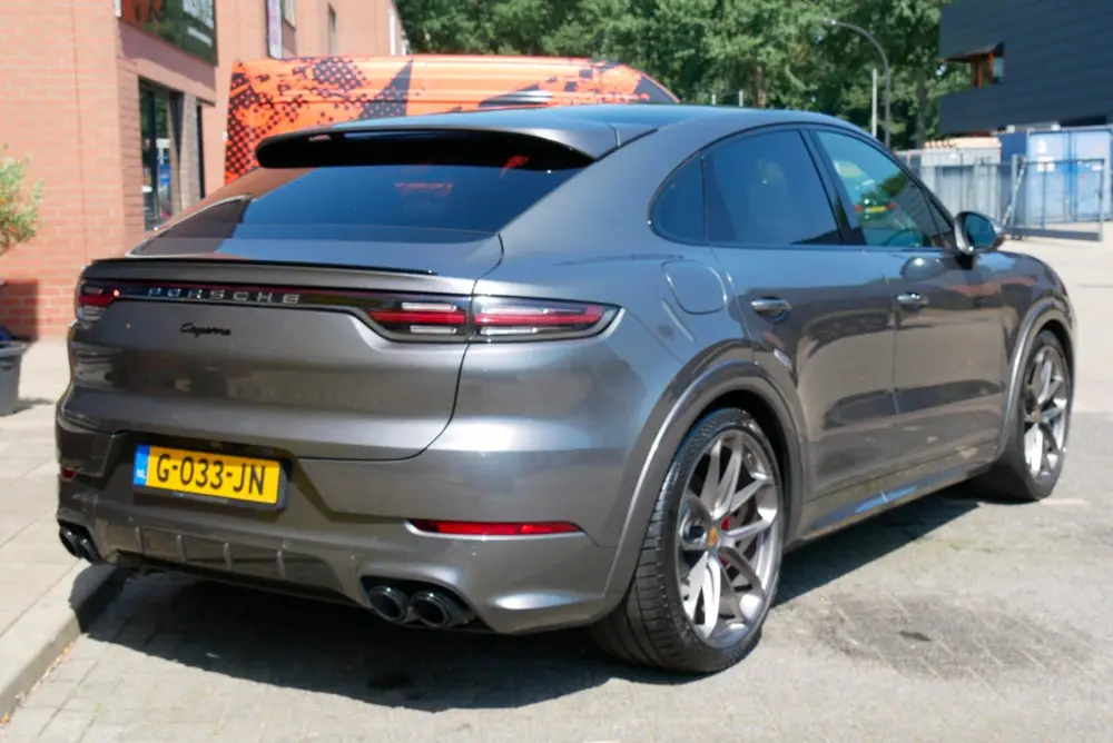 Porsche Cayenne Cayenne Coupé 3.0 E-Hybrid lightweight sport. sport uit 2019, foto 12