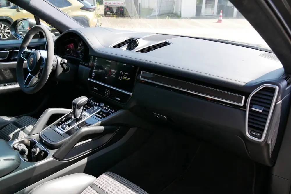 Porsche Cayenne Cayenne Coupé 3.0 E-Hybrid lightweight sport. sport uit 2019, foto 16