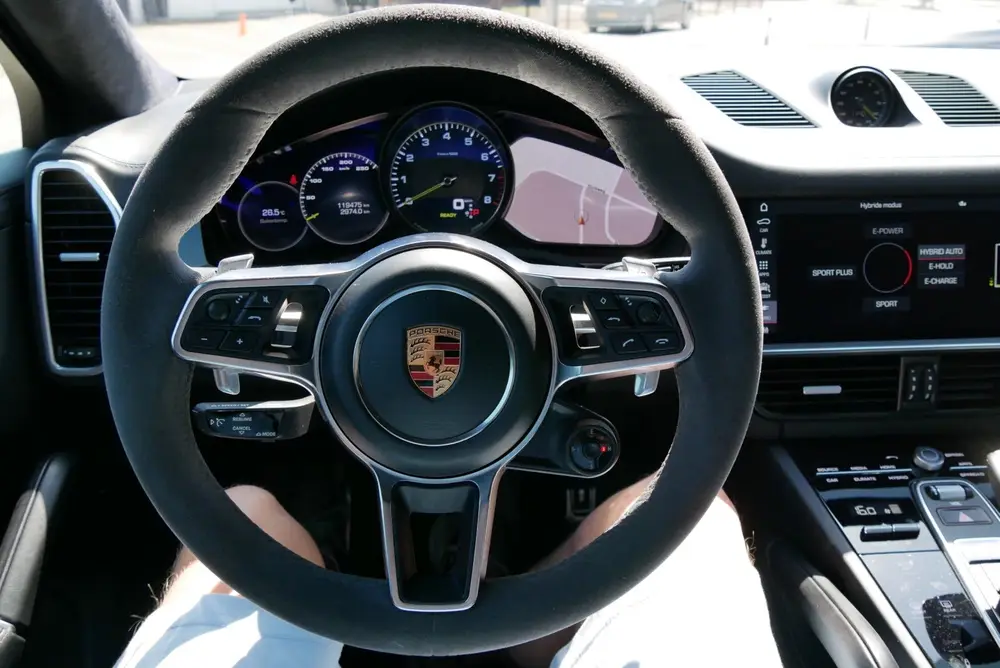 Porsche Cayenne Cayenne Coupé 3.0 E-Hybrid lightweight sport. sport uit 2019, foto 18