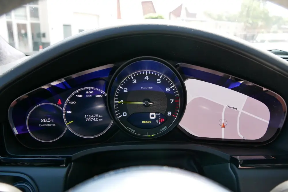 Porsche Cayenne Cayenne Coupé 3.0 E-Hybrid lightweight sport. sport uit 2019, foto 19