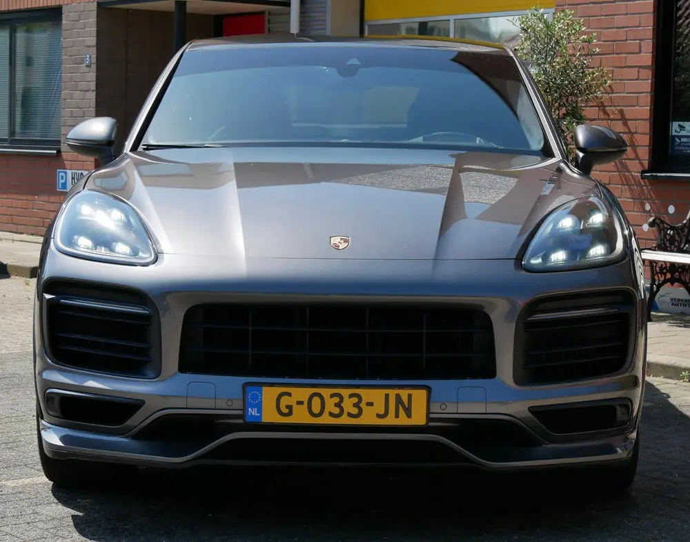 Porsche Cayenne Cayenne Coupé 3.0 E-Hybrid lightweight sport. sport uit 2019, foto 8