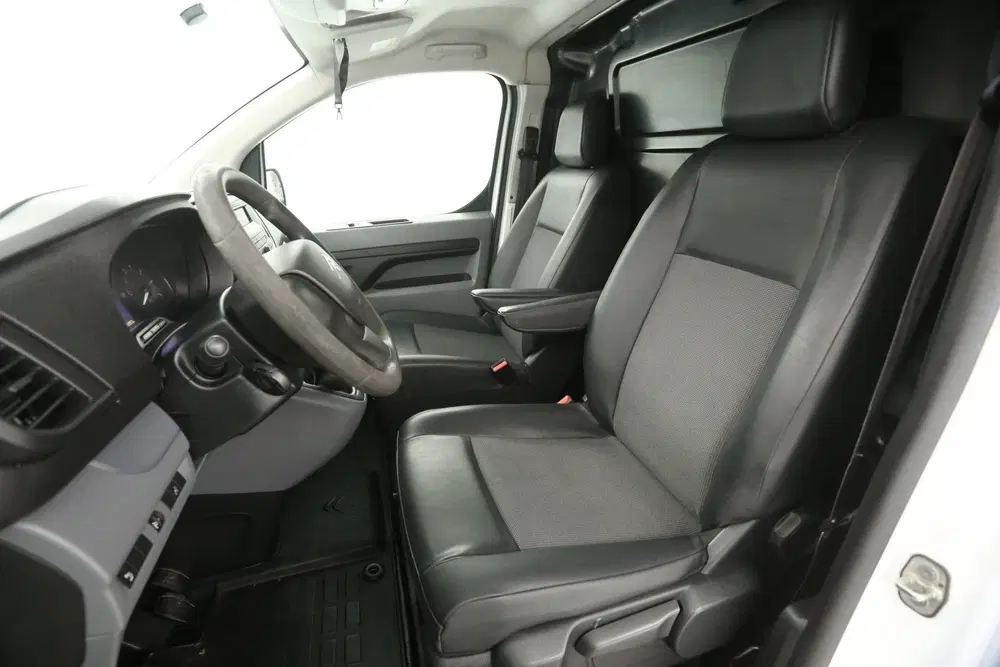 Citroën Jumpy 1.6 BlueHDI L2H1 uit 2019, foto 9