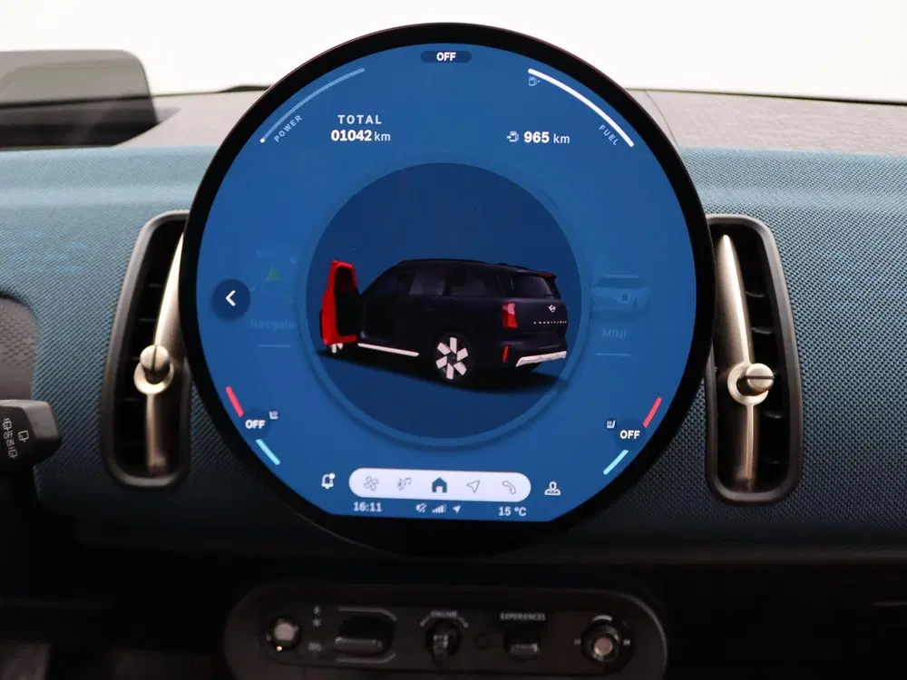Mini Countryman C Favoured Trim + Pakket L + Panorama dak uit 2025, foto 13