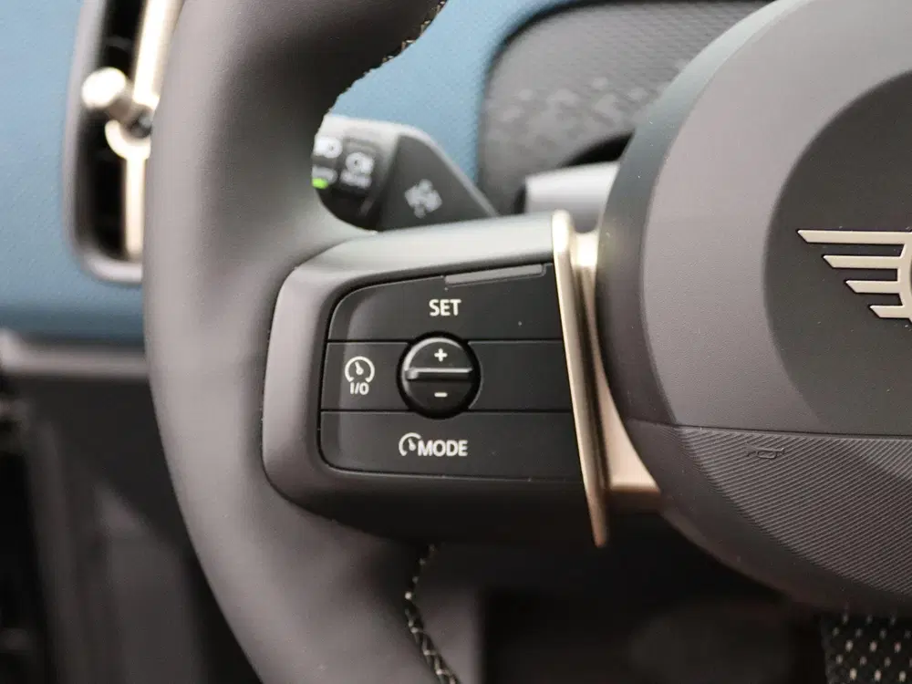 Mini Countryman C Favoured Trim + Pakket L + Panorama dak uit 2025, foto 14