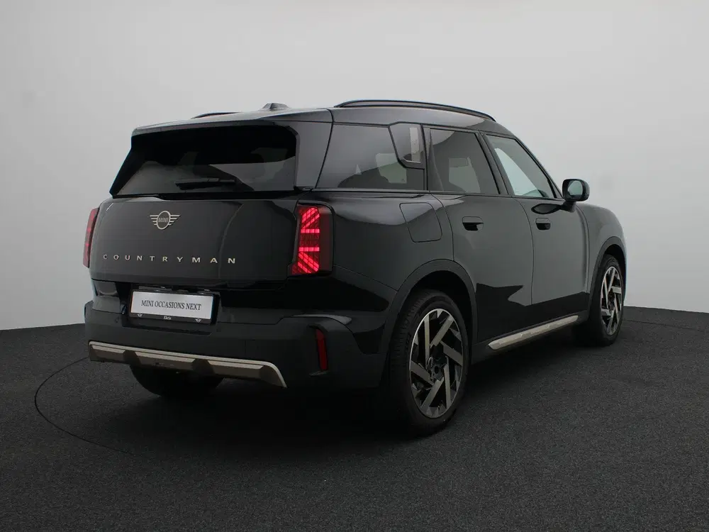 Mini Countryman C Favoured Trim + Pakket L + Panorama dak uit 2025, foto 2