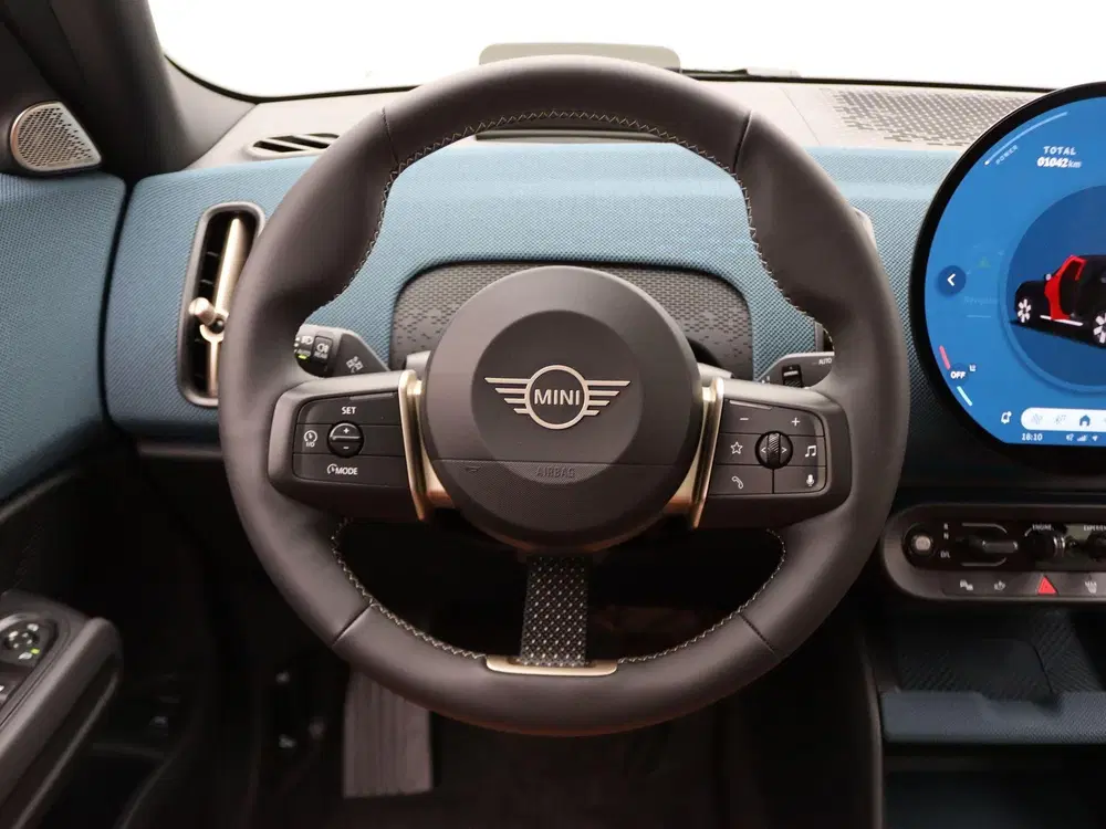 Mini Countryman C Favoured Trim + Pakket L + Panorama dak uit 2025, foto 8