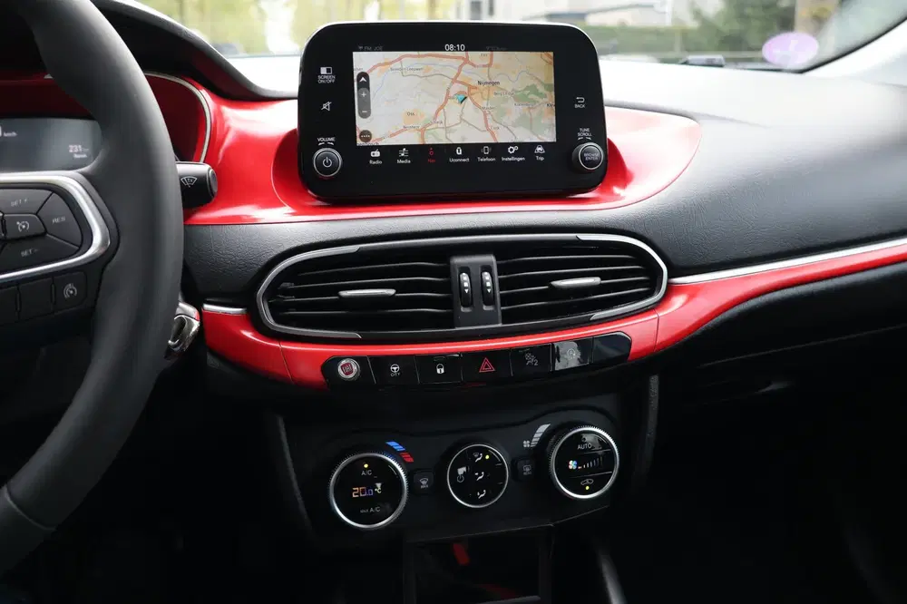 Fiat Tipo 1.0 Life uit 2021, foto 13