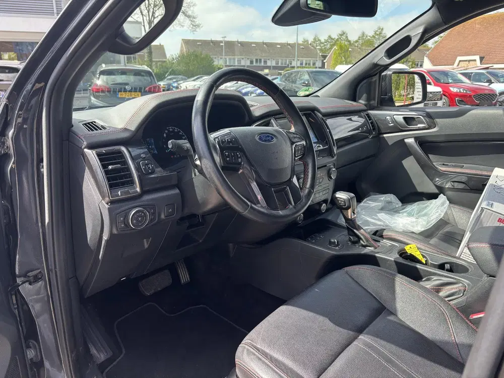 Ford Ranger 2.0 EcoBlue Stormtrak uit 2020, foto 12