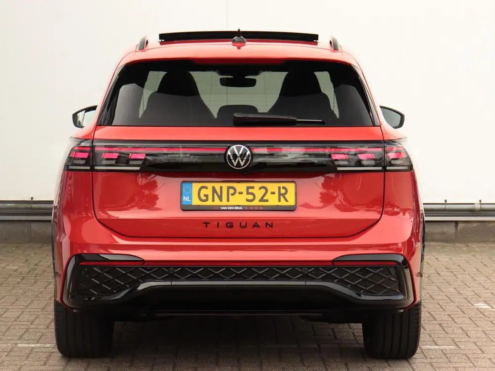 Volkswagen Tiguan 1.5 eHybrid 272pk R-Line Business | 1e eig uit 2024, foto 18