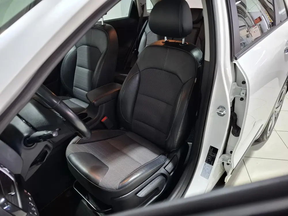 Kia Niro 1.6 GDi Hybrid DynamicLine Trekhaak, Apple Carplay/ uit 2019, foto 20