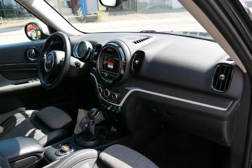 Mini Countryman 1.5 Cooper S E ALL4 Chili sportstoelen. came uit 2019, foto 13