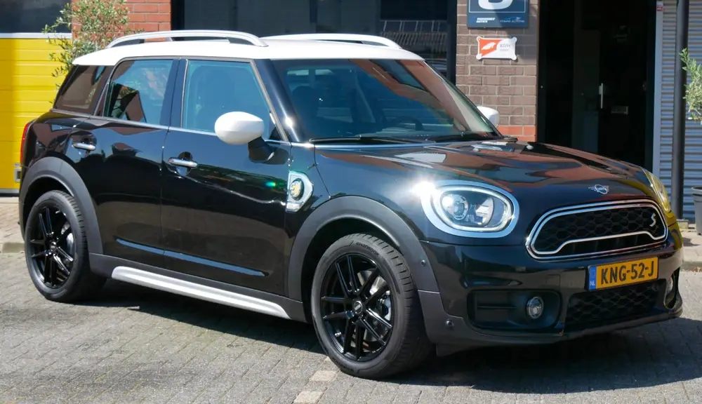 Mini Countryman 1.5 Cooper S E ALL4 Chili sportstoelen. came uit 2019, foto 8