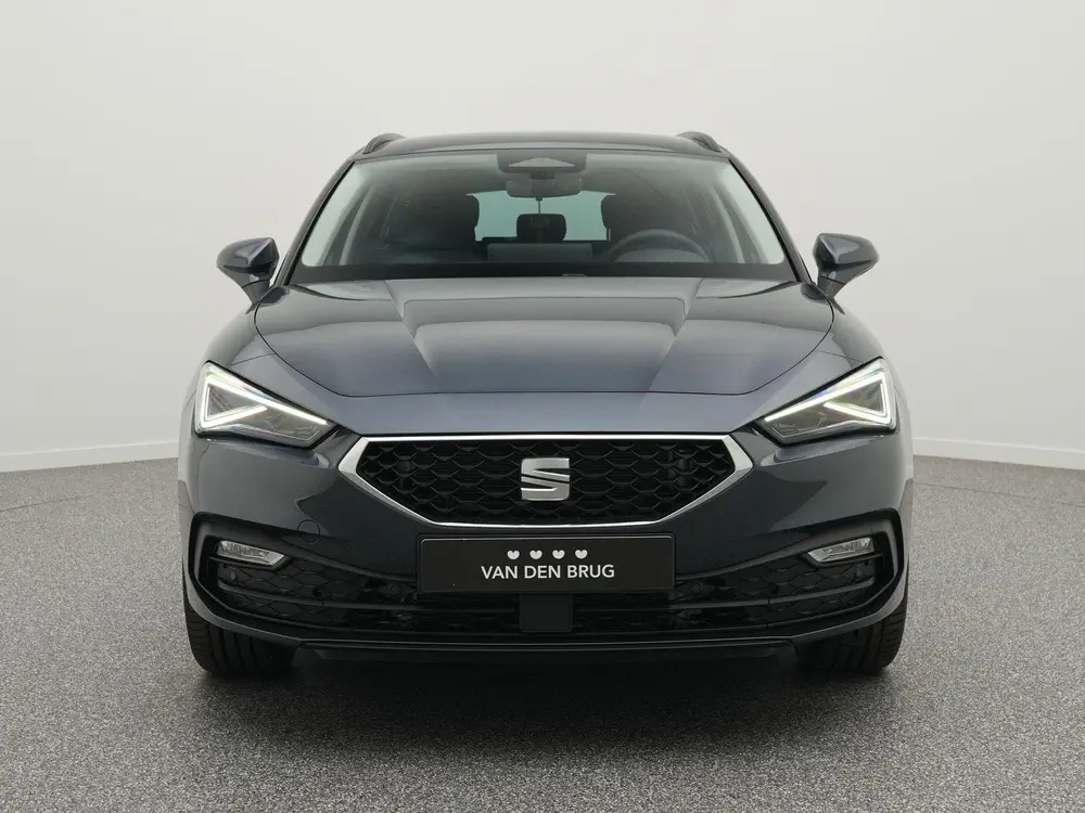 SEAT Leon 1.5 TSI e-Hybrid Style Business Inten uit 2026, foto 4