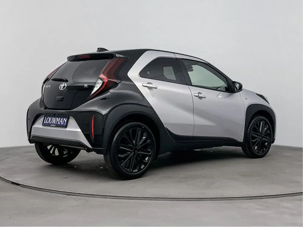 Toyota Aygo X 1.0 VVT-i MT JBL *DEMO* (bj 2025) uit 2025, foto 6