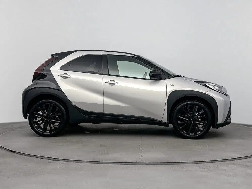 Toyota Aygo X 1.0 VVT-i MT JBL *DEMO* (bj 2025) uit 2025, foto 7