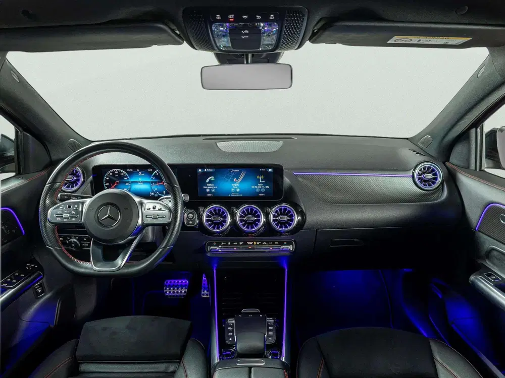 Mercedes-Benz GLA 180 Business Solution AMG uit 2022, foto 11