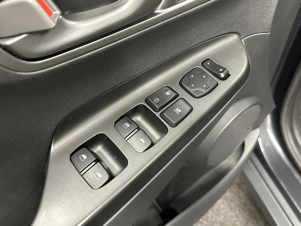 Hyundai KONA EV Comfort 64 kWh 3 Fase Warmtepomp CAMERA uit 2020, foto 16