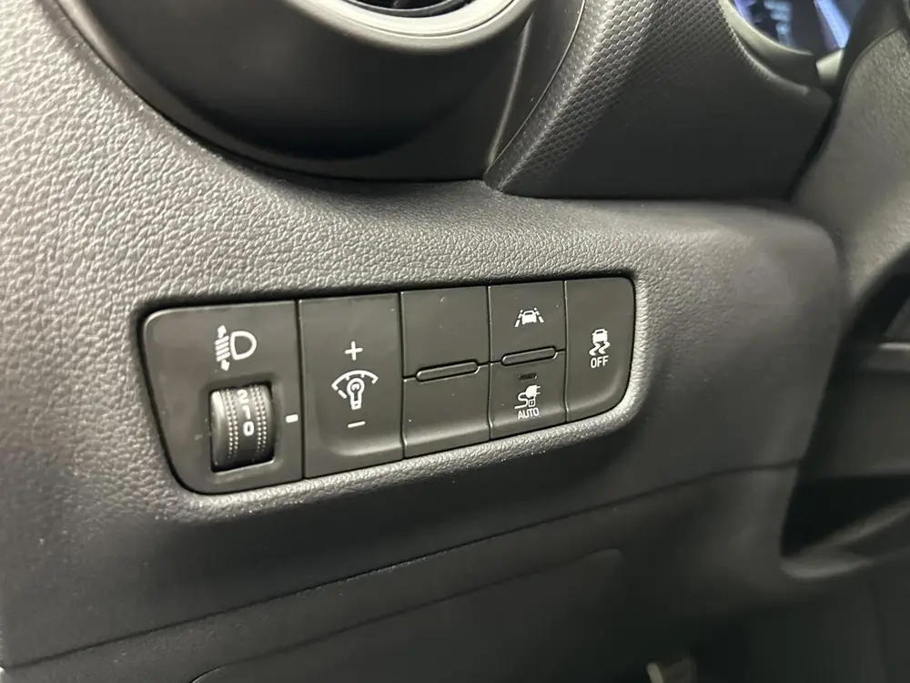 Hyundai KONA EV Comfort 64 kWh 3 Fase Warmtepomp CAMERA uit 2020, foto 17